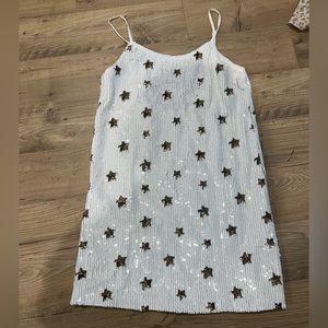 Show me your mumu sparkle star dress! White and gold size small. It is so cute!